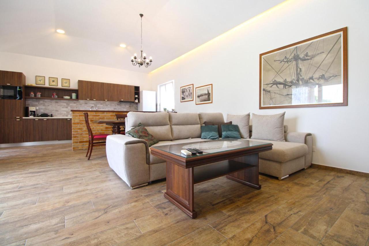 Villa Olgica 2269 Пула Екстериор снимка