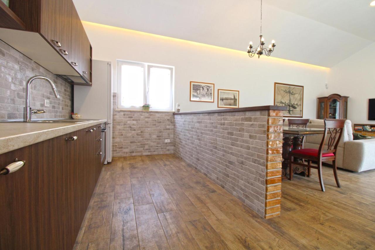Villa Olgica 2269 Пула Екстериор снимка