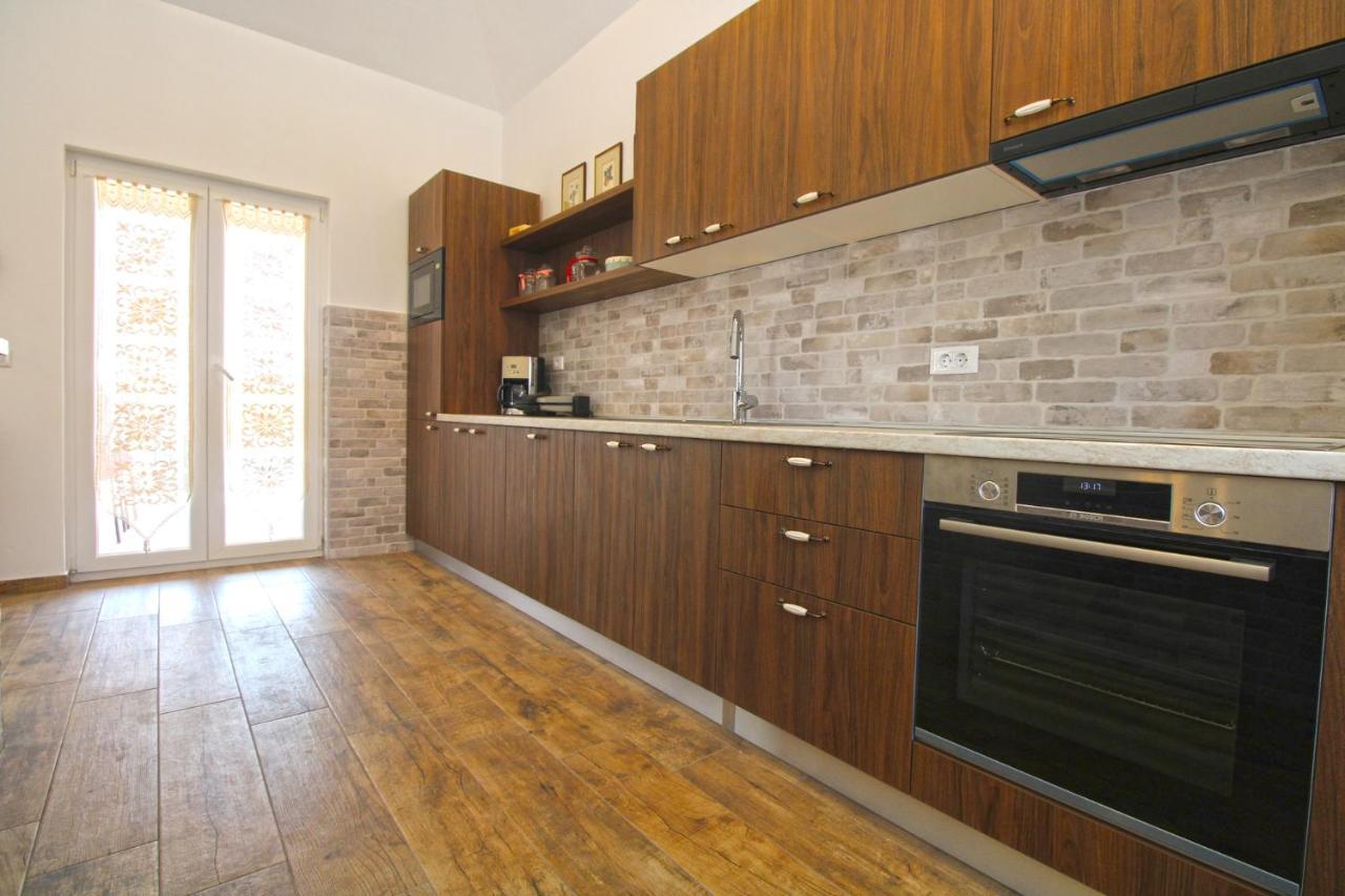 Villa Olgica 2269 Пула Екстериор снимка